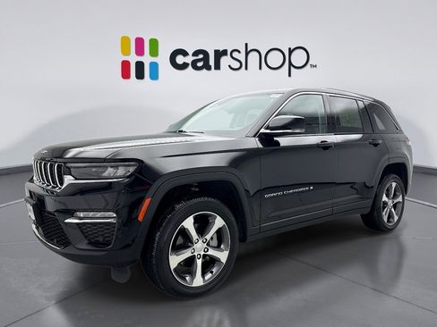 Used 2023 Jeep Grand Cherokee Limited w/ Luxury Tech Group II image 1