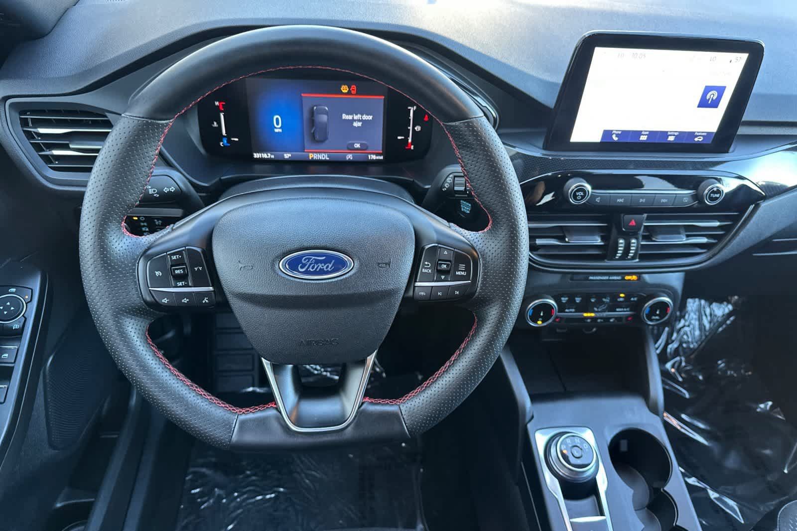Certified 2025 Ford Escape ST-Line Select AWD/4WD image 14