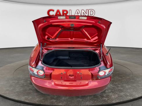 Used 2008 MAZDA MX-5 Miata Grand Touring w/ Premium Pkg RWD image 19
