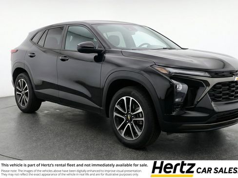 Used 2025 Chevrolet TrailBlazer LT image 1