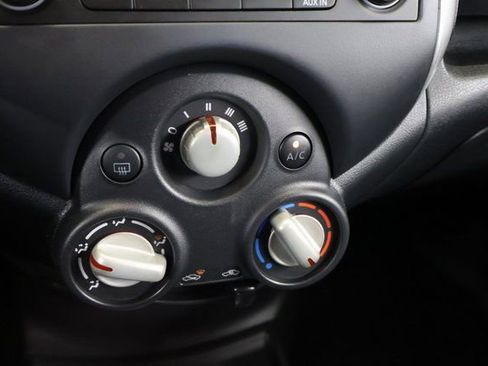 Used 2014 Nissan Versa Note SV image 18