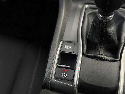 Used 2019 Honda Civic Sport image 30