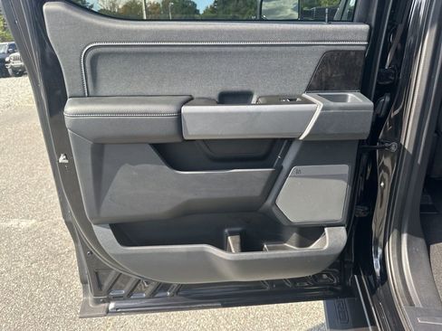 Used 2023 Ford F250 Lariat w/ Lariat Ultimate Package image 30