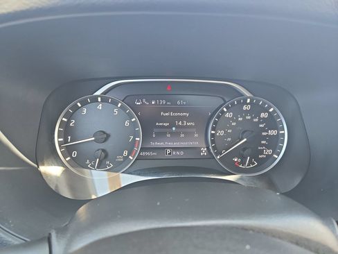 Used 2023 Nissan Frontier SV w/ SV Premium Package AWD/4WD image 8