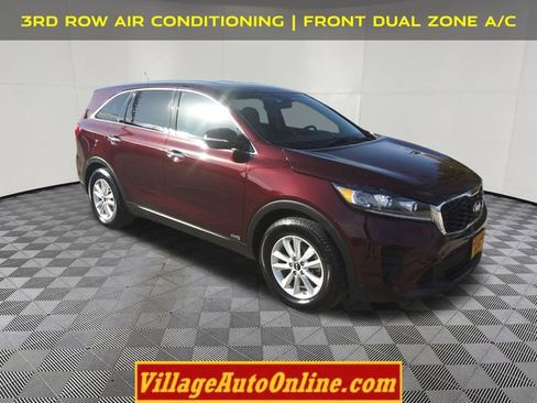 Used 2019 Kia Sorento LX image 5