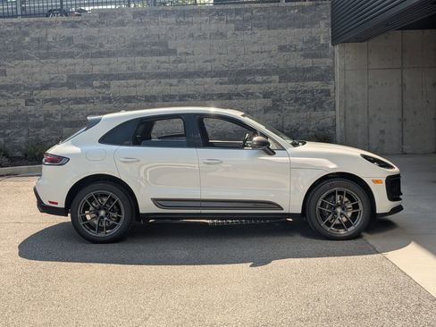 Used 2025 Porsche Macan Turbo image 10