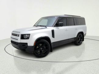 Used 2023 Land Rover Defender 130 X-Dynamic SE AWD/4WD video 1