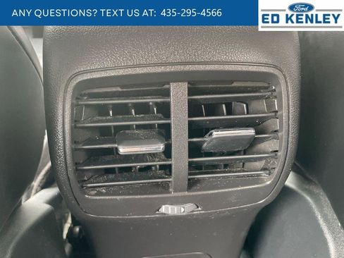 Used 2024 Ford Escape Platinum AWD/4WD image 7
