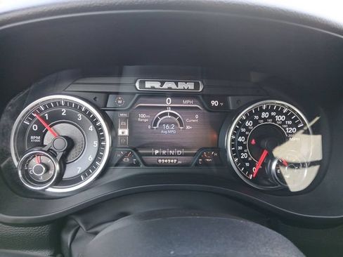 Used 2022 RAM 1500 Lone Star AWD/4WD image 24