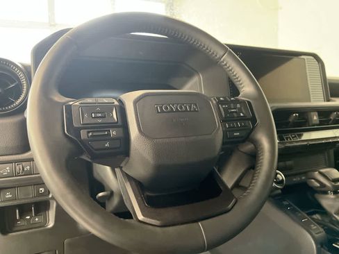 Used 2025 Toyota Land Cruiser 1958 image 14