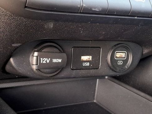 Used 2023 Hyundai Elantra SEL FWD image 23