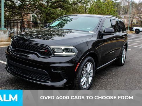 Used 2024 Dodge Durango GT image 3