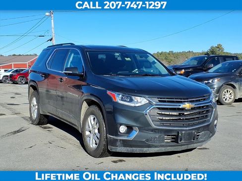 Used 2020 Chevrolet Traverse LT w/ Driver Confidence II Package image 4