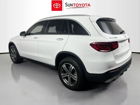Used 2022 Mercedes-Benz GLC 300 4MATIC w/ Premium Package Lite image 6
