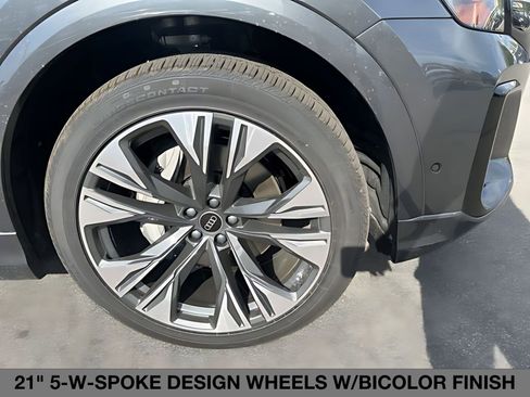 New 2026 Audi Q8 Prestige image 10