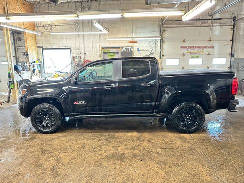 Used 2019 Chevrolet Colorado Z71 AWD/4WD image 5