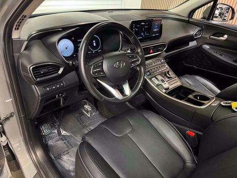 Used 2022 Hyundai Santa Fe SEL w/ Convenience + Premium Package FWD image 4