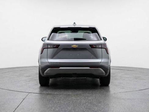 Used 2025 Chevrolet Equinox LT FWD image 7