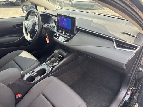 Certified 2024 Toyota Corolla LE FWD image 34