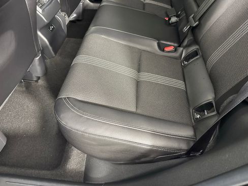 Used 2025 MAZDA CX-50 AWD 2.5 S w/ Select Package image 29