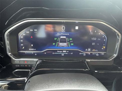 Certified 2022 Chevrolet Silverado 1500 LT image 26