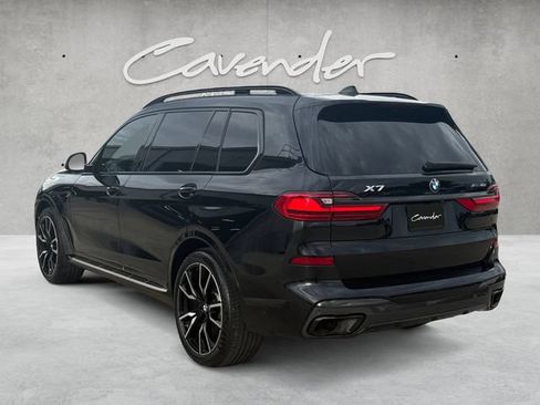 Used 2021 BMW X7 xDrive40i w/ M Sport Package AWD/4WD image 15