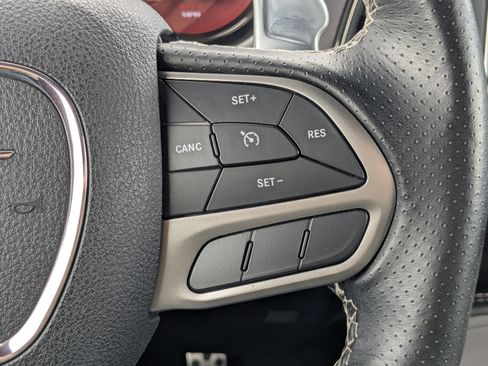 Used 2019 Dodge Challenger SRT Hellcat w/ Laguna Leather Package RWD image 18