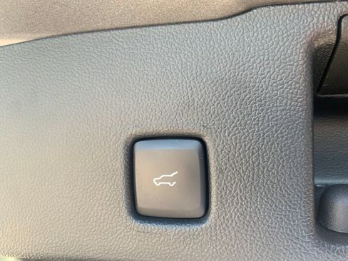 Used 2022 Ford Escape SEL AWD/4WD image 14