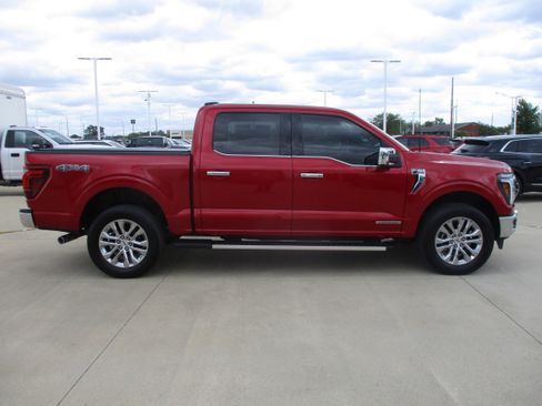 Used 2024 Ford F150 Lariat w/ Bed Utility Package AWD/4WD image 12