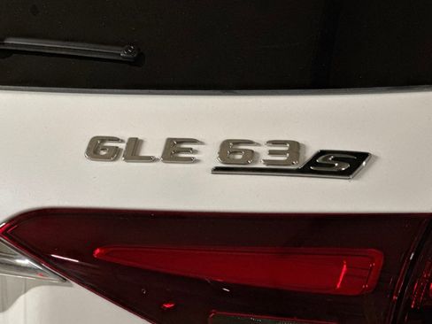 New 2026 Mercedes-Benz GLE 63 AMG S image 19