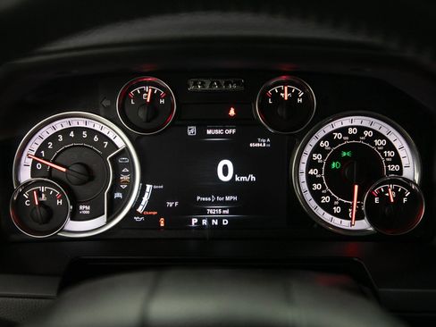 Used 2018 RAM 2500 Laramie AWD/4WD image 28
