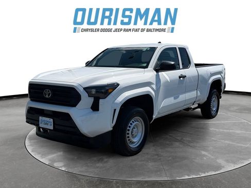 Used 2025 Toyota Tacoma SR RWD image 2