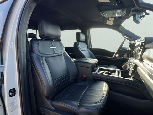 New 2026 Ford F250 Platinum image 19