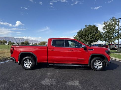 Used 2022 GMC Sierra 1500 SLE image 6