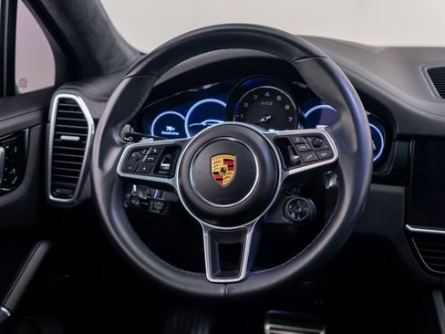 Certified 2021 Porsche Cayenne GTS w/ Premium Package Plus AWD/4WD image 18