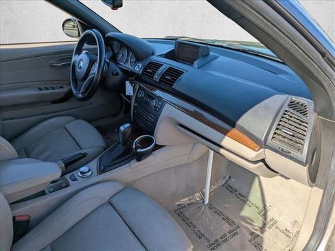 Used 2008 BMW 128i Convertible image 21