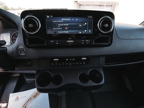 Used 2026 Mercedes-Benz Sprinter 2500 image 22
