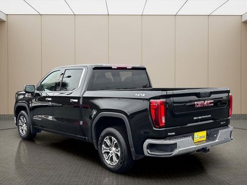 Used 2024 GMC Sierra 1500 SLT AWD/4WD image 27