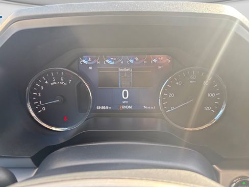 Used 2022 Ford Expedition XLT AWD/4WD image 14