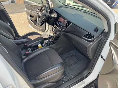 Used 2019 Buick Encore Preferred w/ Safety Package FWD image 19