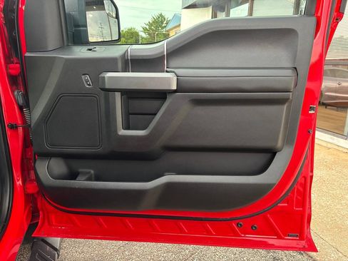 Used 2018 Ford F150 XLT w/ Equipment Group 302A Luxury AWD/4WD image 27