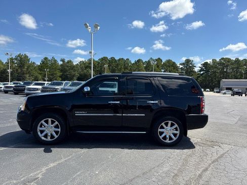 Used 2014 GMC Yukon Denali image 6
