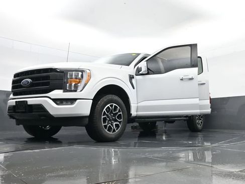 Used 2023 Ford F150 Lariat image 32