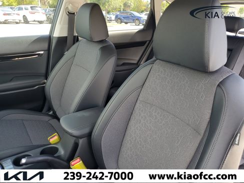 New 2026 Kia Seltos S FWD image 14