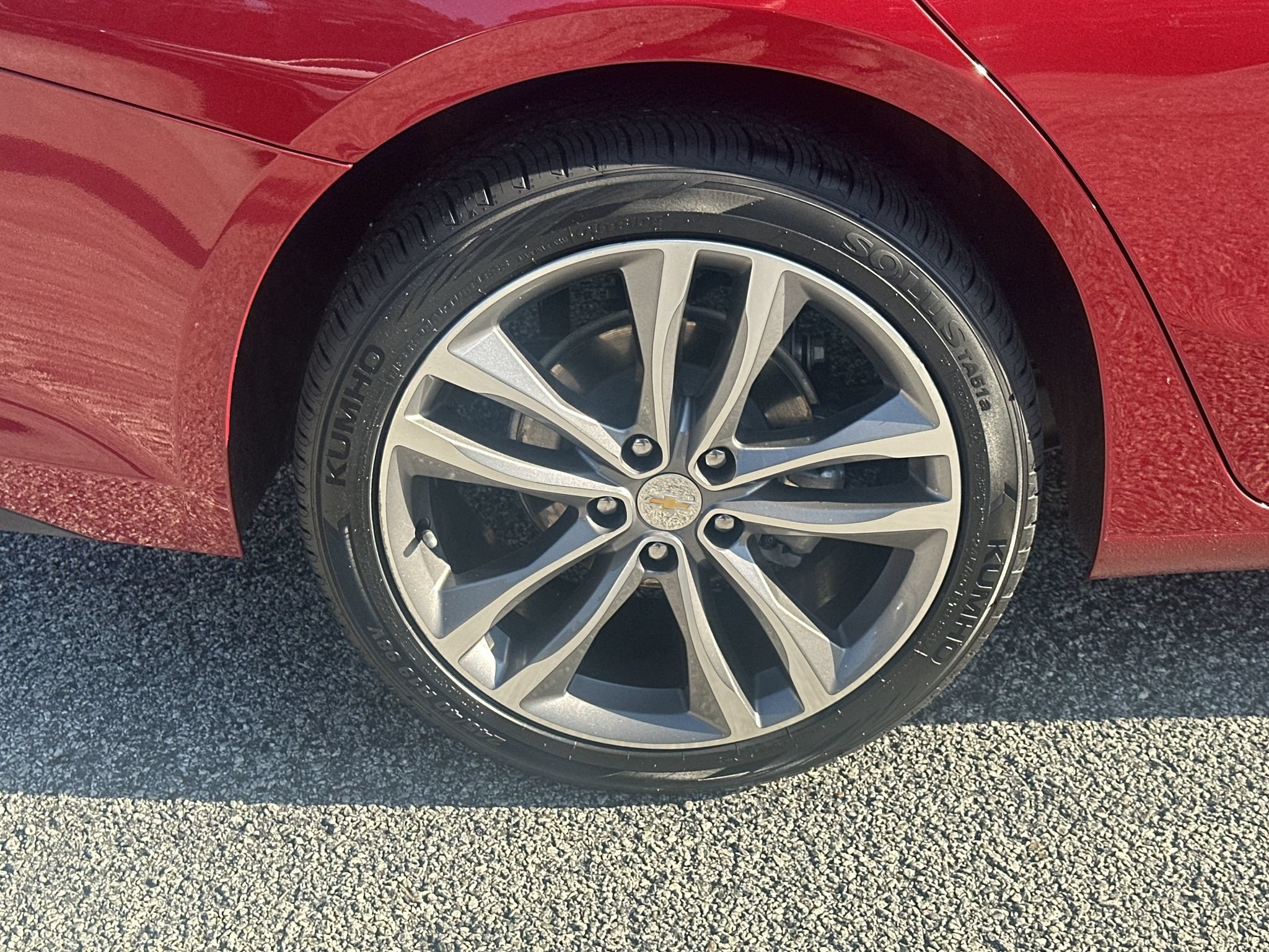 Used 2025 Chevrolet Malibu LT FWD image 17