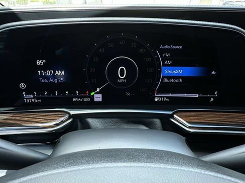 Certified 2023 Cadillac Escalade ESV Luxury RWD image 23