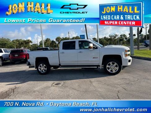 Used 2019 Chevrolet Silverado 2500 LTZ w/ Duramax Plus Package AWD/4WD image 14