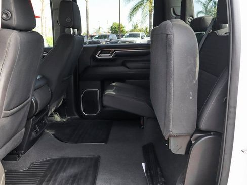 Used 2024 Chevrolet Silverado 2500 LT image 40