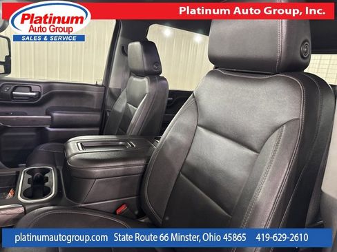 Used 2021 Chevrolet Silverado 2500 LTZ w/ LTZ Convenience Package image 11