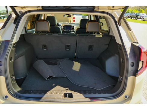 Used 2022 GMC Terrain AT4 w/ Infotainment Package II AWD/4WD image 27
